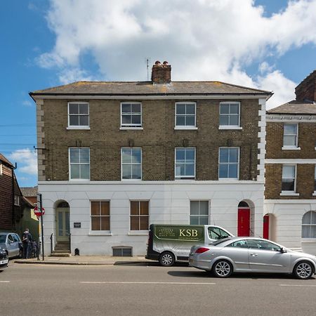 Pass The Keys Perfect 1-Bed Base In Canterbury With Parking Exterior photo